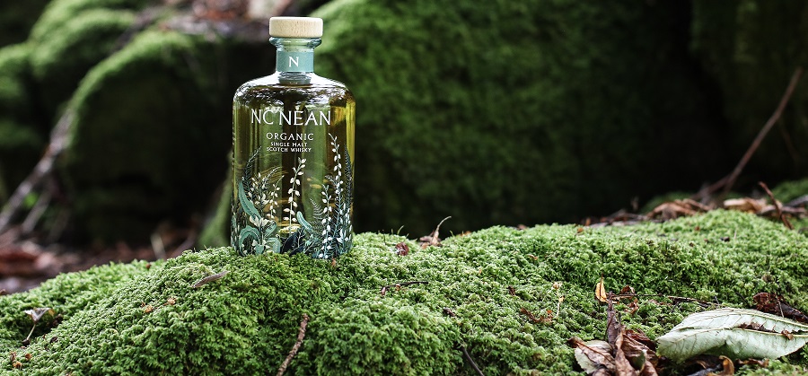 Nc'Nean Single Malt in the moss - ecological whisky